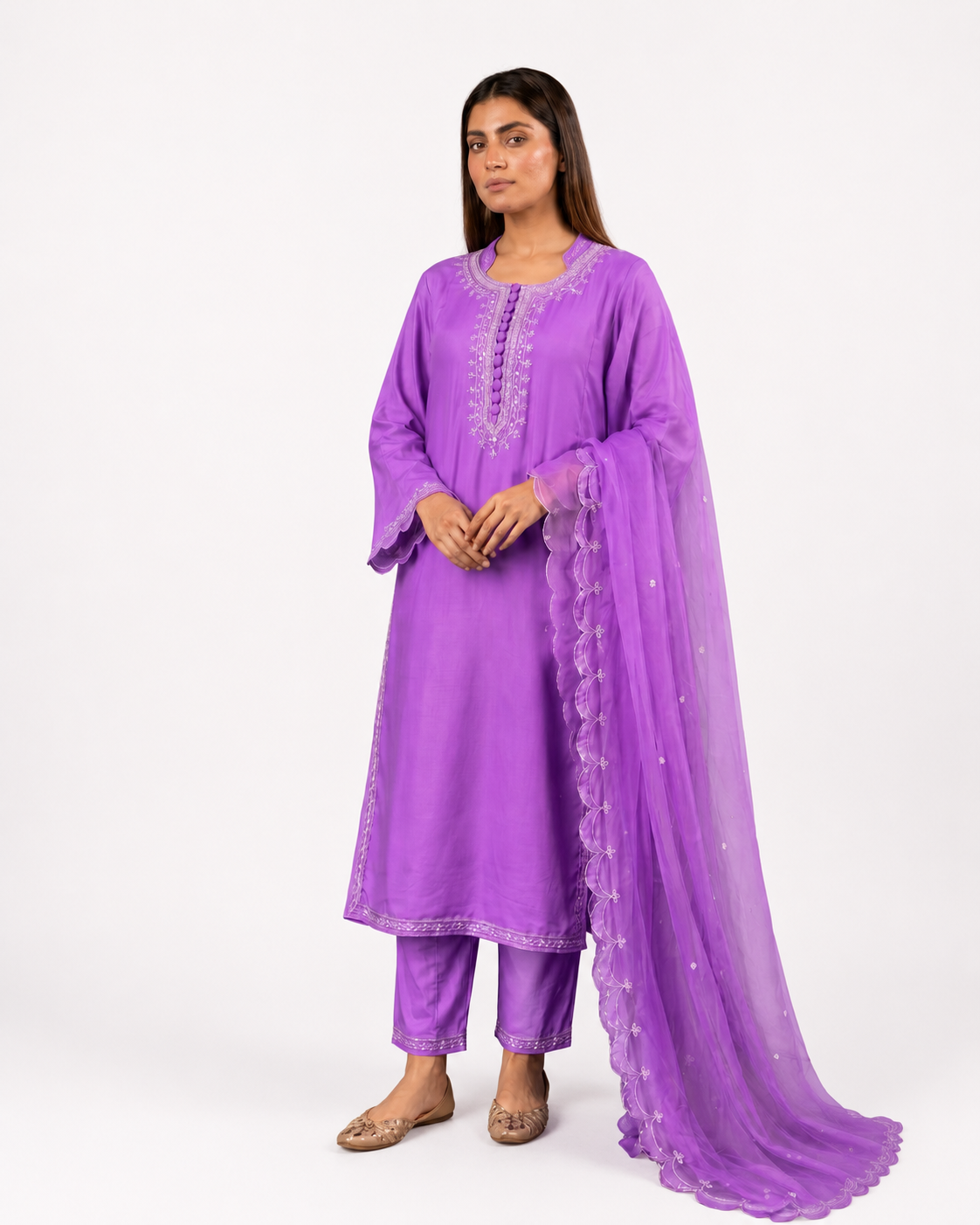 Noor-e-Banafsha Ghazala Bukhari formal